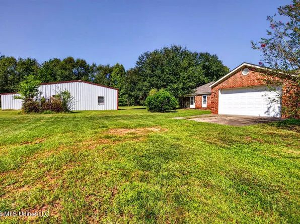 847 City Bridge Rd, Perkinston, MS 39573