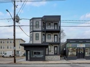 1049 Main St, Brockton, MA 02301