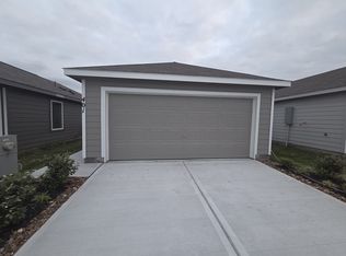 401 Lucia Way, Cleveland, TX 77327