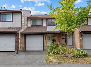 82 Stokes Cres, Kanata, ON K2L2Z4