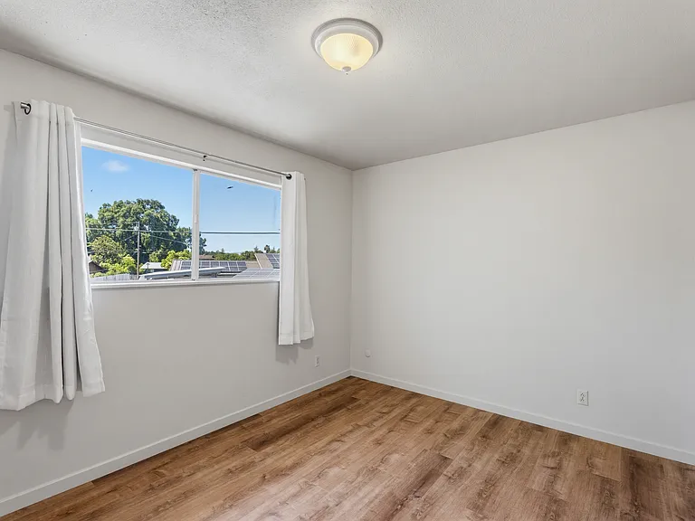 2850 S State St #3 — Photo 12