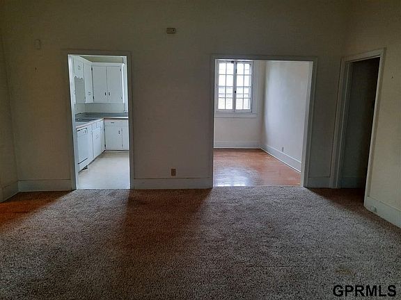 4th image of 1040 S 18th St #6