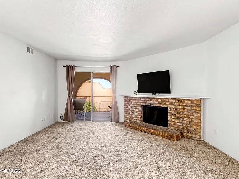 6335 N Barcelona Ln #719 — Photo 13