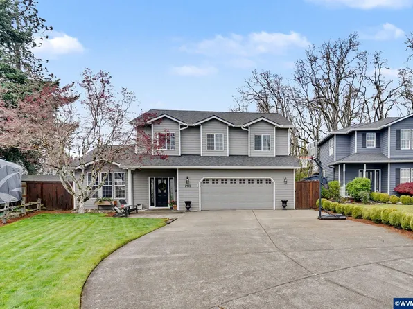 2113 Goldfinch Ave SE, Stayton, OR 97383