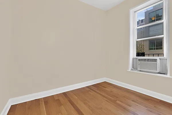 Rented by Cooper & Cooper Real Estate | media 15