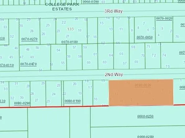105 2nd Way #2, Interlachen, FL 32148