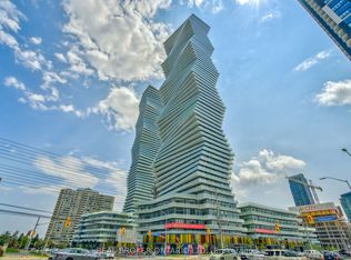 3900 Confederation Pkwy #1112, Mississauga, ON L5B 0K7