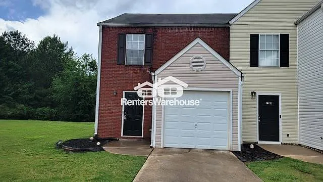 1550 Labonte Pkwy — Photo 1