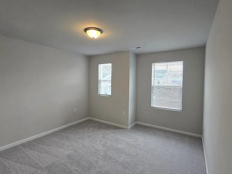 329 Glacier Lake Dr — Photo 17