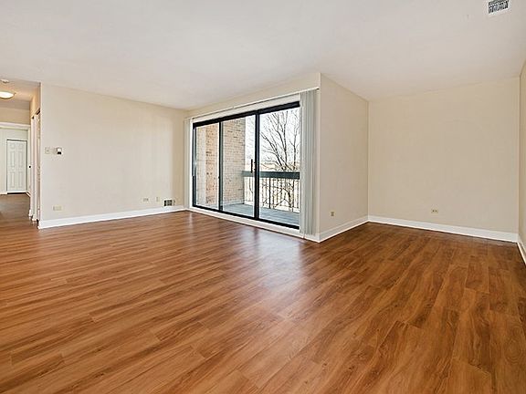 2nd image of 7623 Sussex Creek Dr APT 204