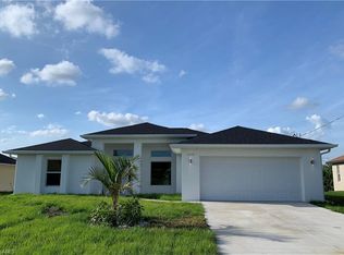 3202 35th St SW, Lehigh Acres, FL 33976
