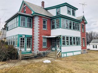 65 Exeter St APT 2, Fitchburg, MA 01420