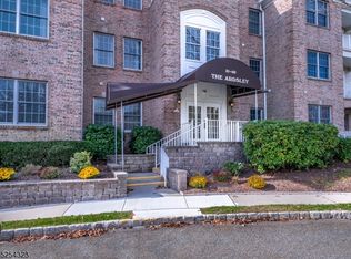 53 Ridgeview Ln #53, Mount Arlington, NJ 07856