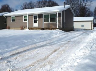 20 Market St, Middleville, MI 49333