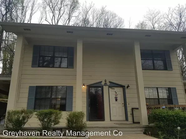 210 Cliftview Dr #B, Chattanooga, TN 37415