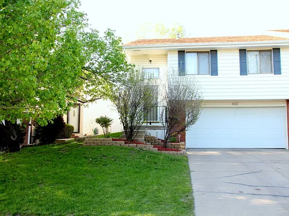 602 Oregon Trl, Lincoln, NE 68521