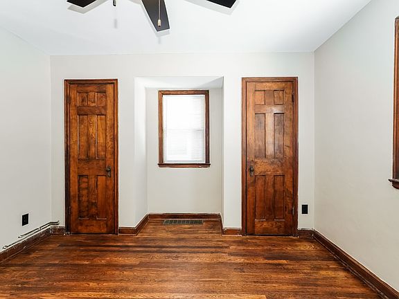 5th image of 3145 Indianola Ave APT C