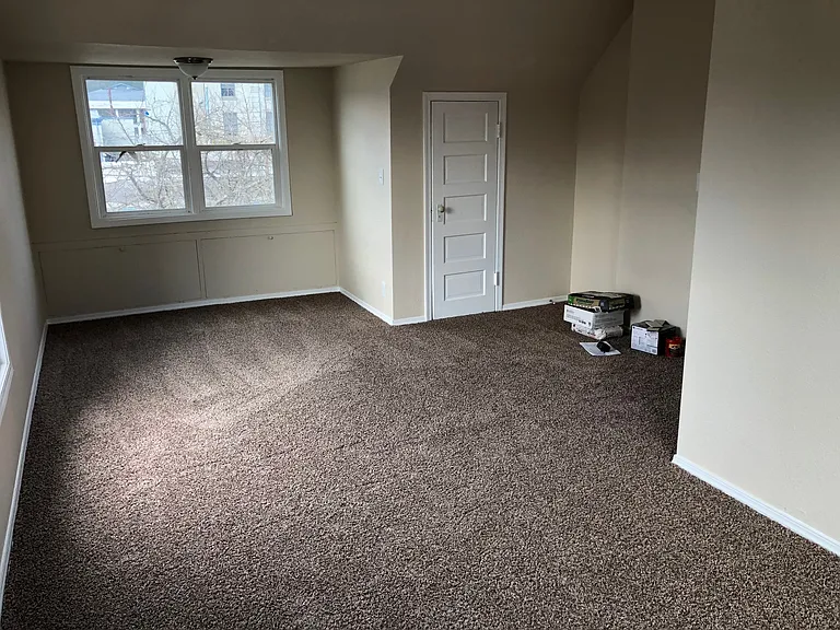 320 W Pine St #320 — Photo 3