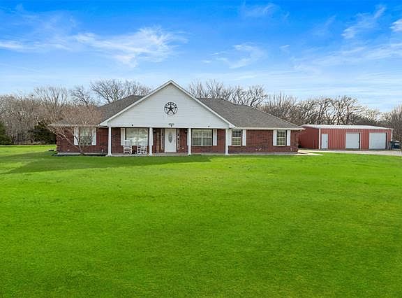 4th image of 104 Ryan Ln