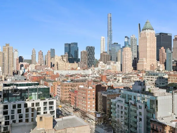 500 West 43rd Street image 6 of 13