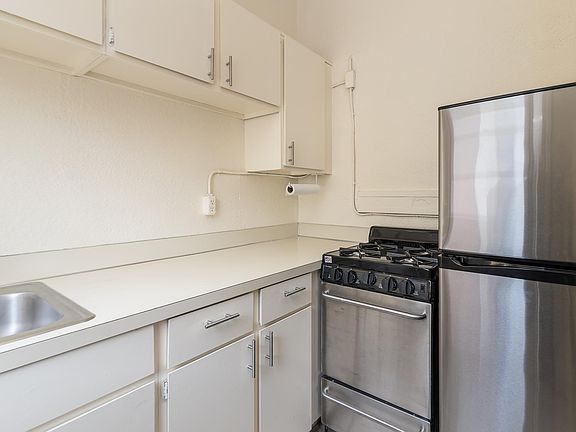 4th image of 1703 Harvard Ave APT 15