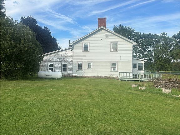 5th image of 3256 Hickox Rd