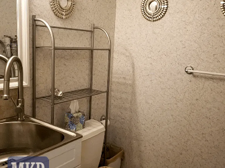 3123 Glenmont Dr — Photo 15