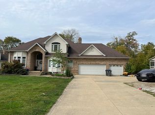 6720 Andre Ln, Solon, OH 44139