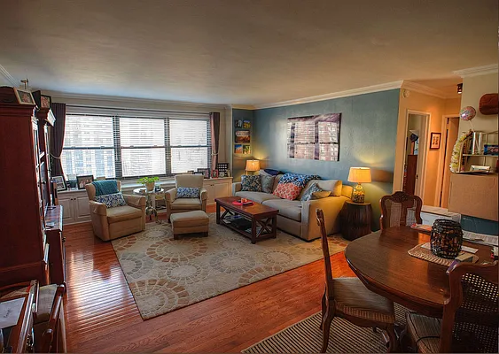 Sold by Residence Resource | media 2