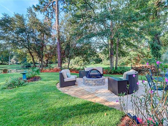 5th image of 46 Sedge Fern Dr