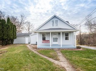 1420 E Elmhurst Ave, Peoria, IL