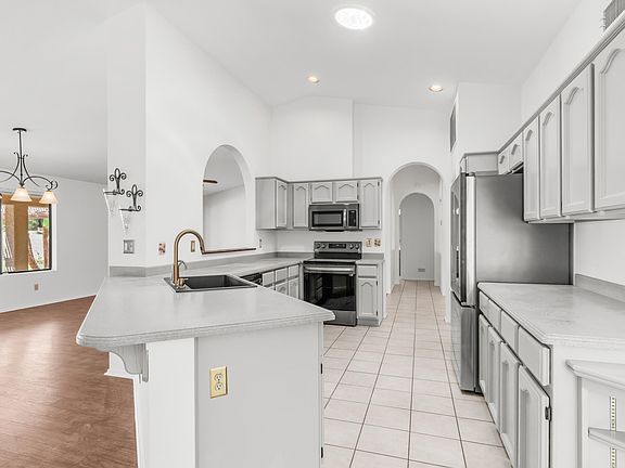 5th image of 10641 E COOPERS HAWK Drive