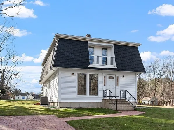 36 Green St, Danvers, MA 01923