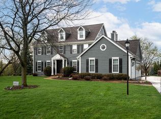 N15W30118 Timber Brook Rd, Pewaukee, WI 53072