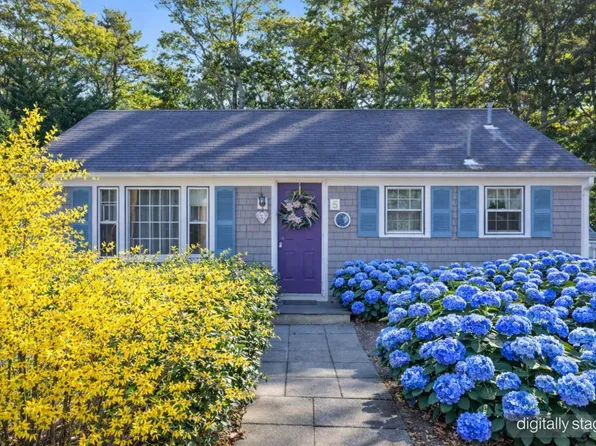 5 Coach House Lane, South Dennis, MA 02660