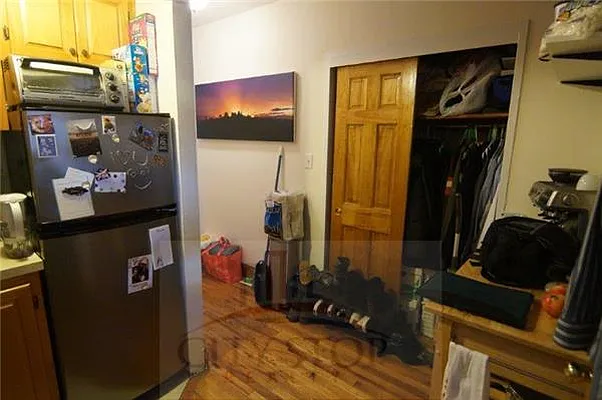 Rented by City Stop Realty | media 18