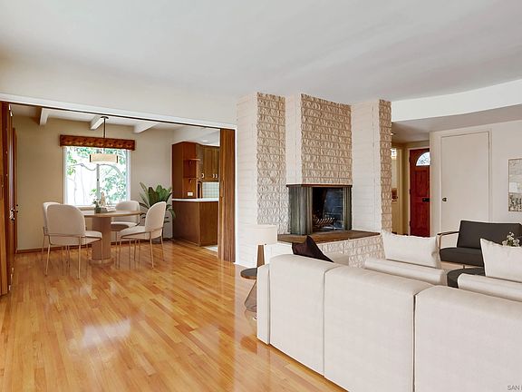 4th image of 1142 Opal St