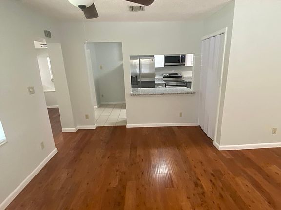 2nd image of 2306 Musselwhite Ave #A