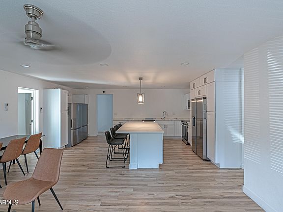 2nd image of 3108 W MISSOURI Avenue