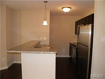 3rd image of 195 Stonewall Creek Dr