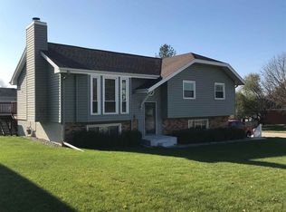 3415 Henery Rd, Bellevue, NE 68123