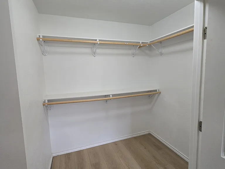 1305 Spring Creek Dr — Photo 13