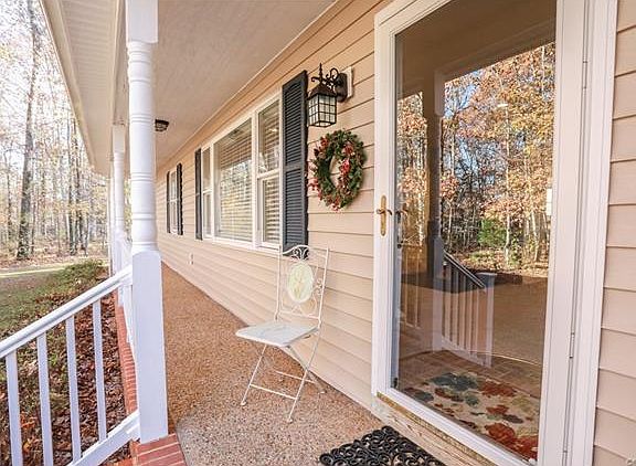 3rd image of 14019 Taylors Landing Dr