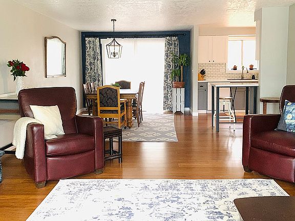 Living room into dining room
