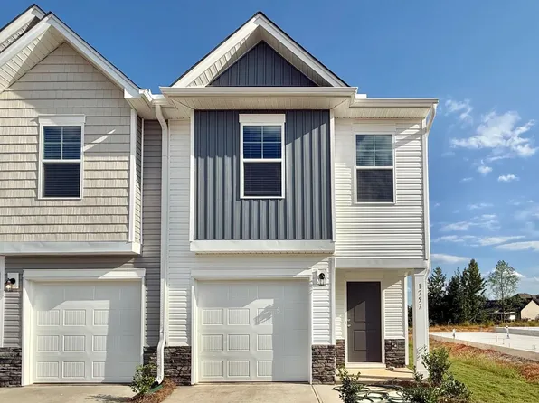 1257 Forestbrook Ln, Spartanburg, SC 29303