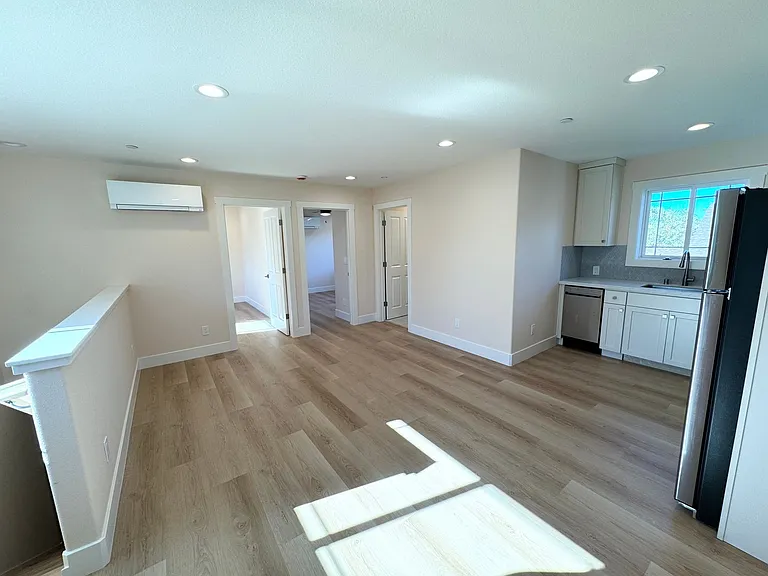5496 Carnegie Loop — Photo 4