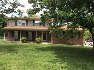 138 Carolyn Ln, Nicholasville, KY 40356
