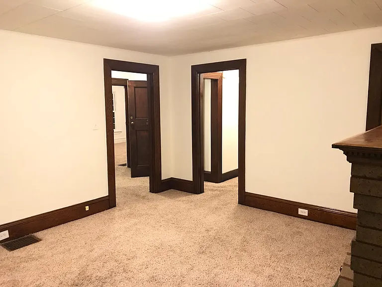 1046 Liberty St #2 — Photo 6