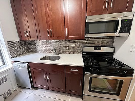 2nd image of 83-30 118th St #M2
