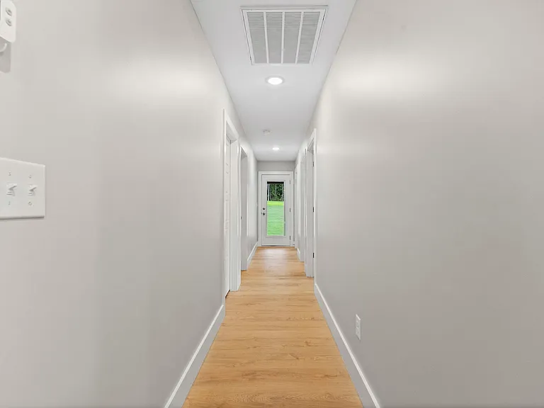 112 Bedrock Rd #B — Photo 5